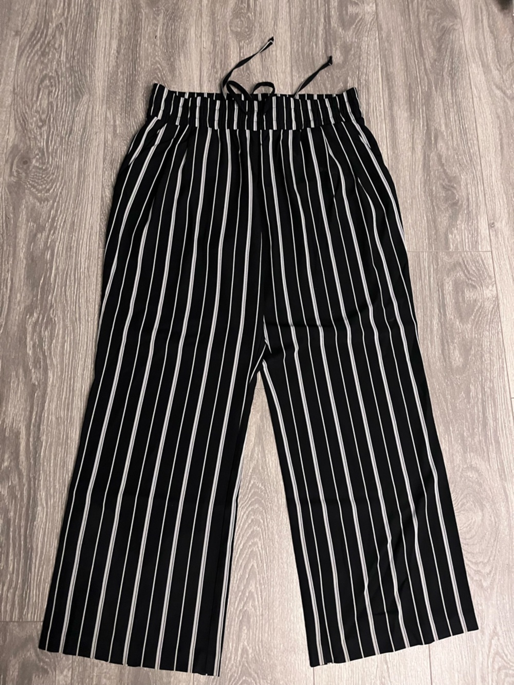 Black & White Striped Wide-Leg Pants